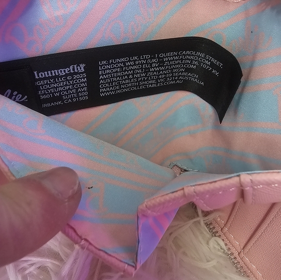 Barbie Loungefly Mini Terry Cloth Backpack & Wallet Pink & Blue Loungefly - Picture 14 of 16